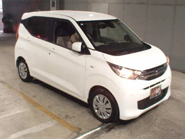 Mitsubishi eK Wagon B33W 2025